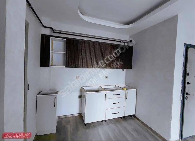 Acil Emlaktan Güllübağ Atakentte Ful Satılık 1+1 Daire - Görsel 15