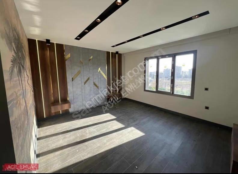 Acil Emlaktan Çamlıyaylada Ultra Lüks Full+full Villa - Görsel 34