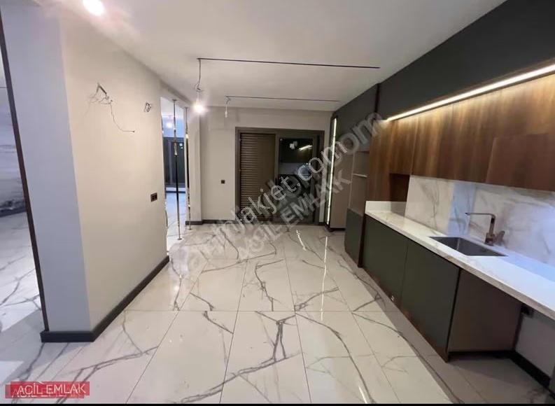 Acil Emlaktan Çamlıyaylada Ultra Lüks Full+full Villa - Görsel 35