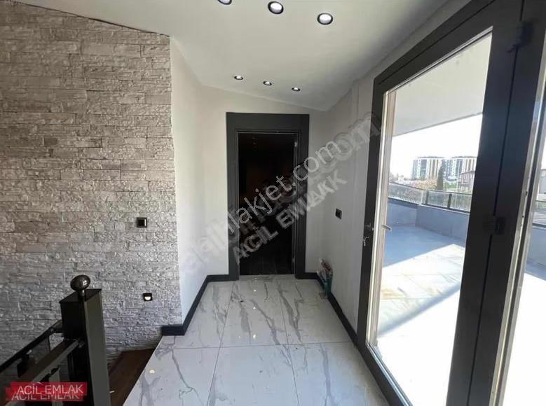 Acil Emlaktan Çamlıyaylada Ultra Lüks Full+full Villa - Görsel 42