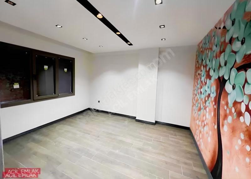 Acil Emlaktan Çamlıyaylada Ultra Lüks Full+full Villa - Görsel 45