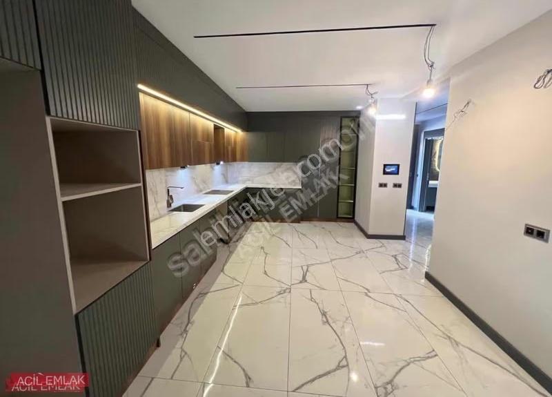 Acil Emlaktan Çamlıyaylada Ultra Lüks Full+full Villa - Görsel 30