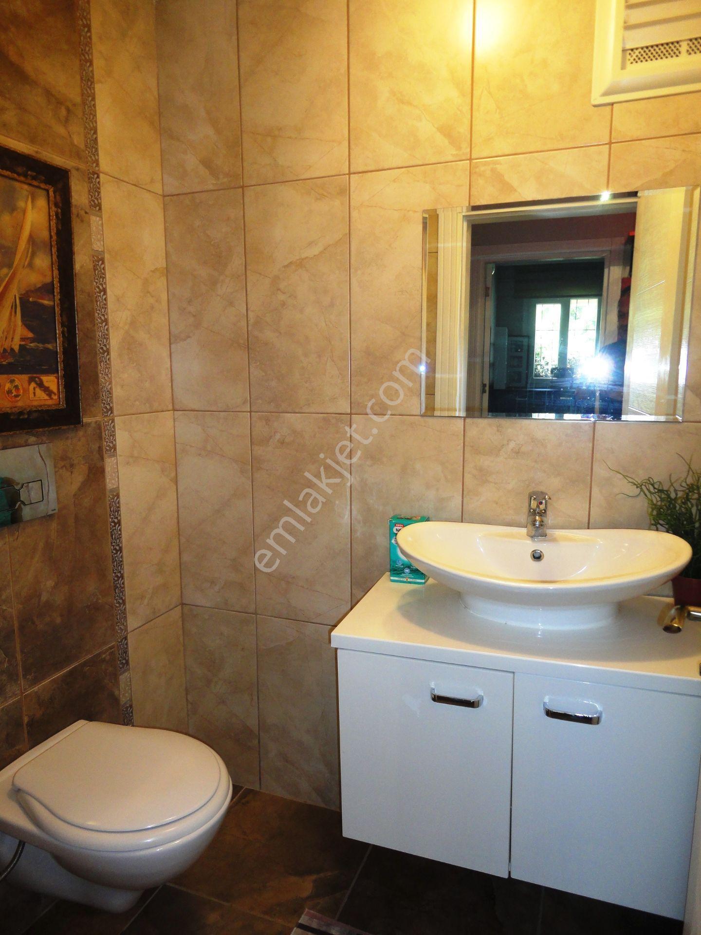 Çekmeköy Işık Sitesi 140m2 Mobilyalı Beyaz Eşyalı Kiralık 3+1 - Görsel 21