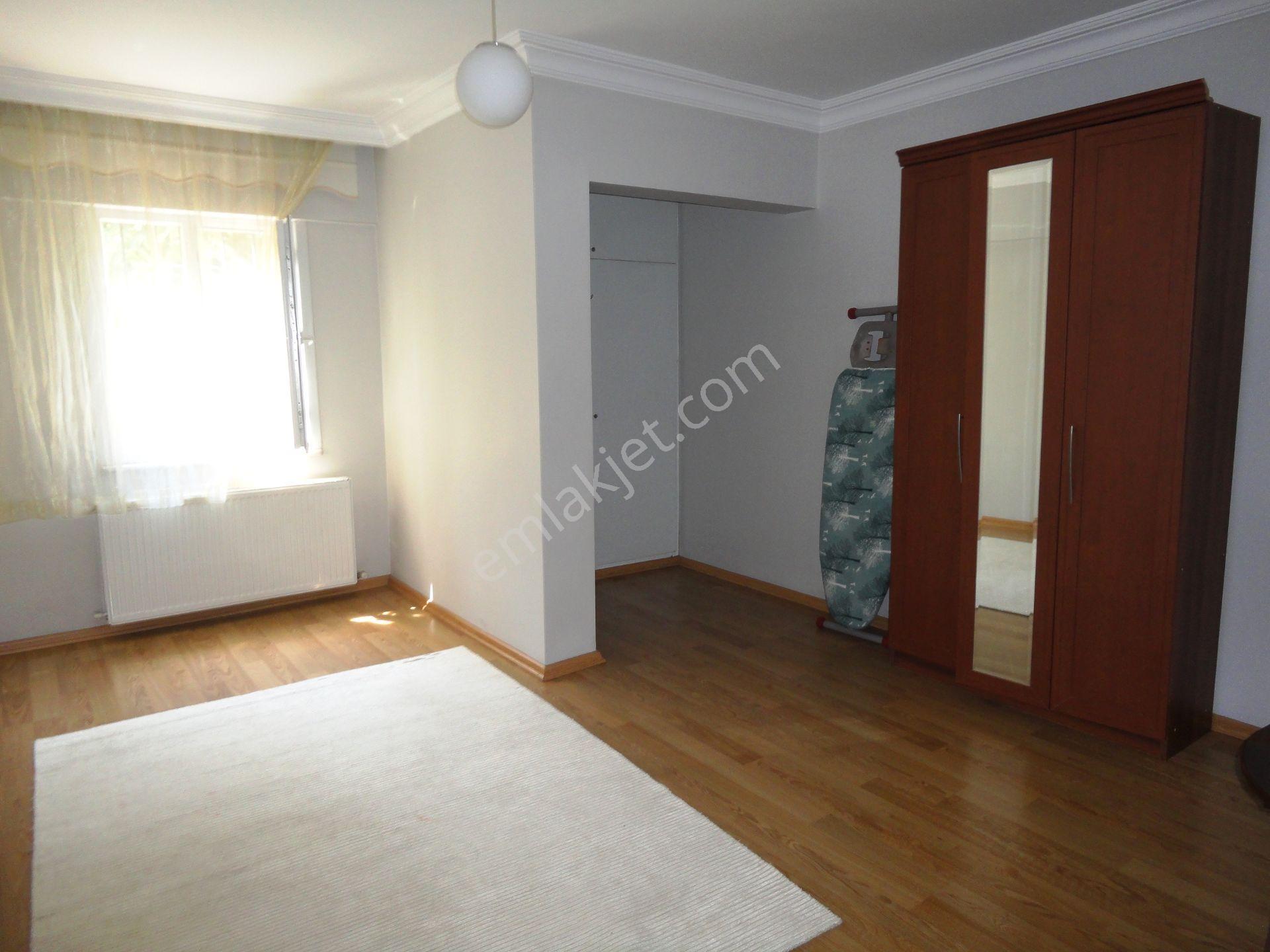Çekmeköy Işık Sitesi 140m2 Mobilyalı Beyaz Eşyalı Kiralık 3+1 - Görsel 10