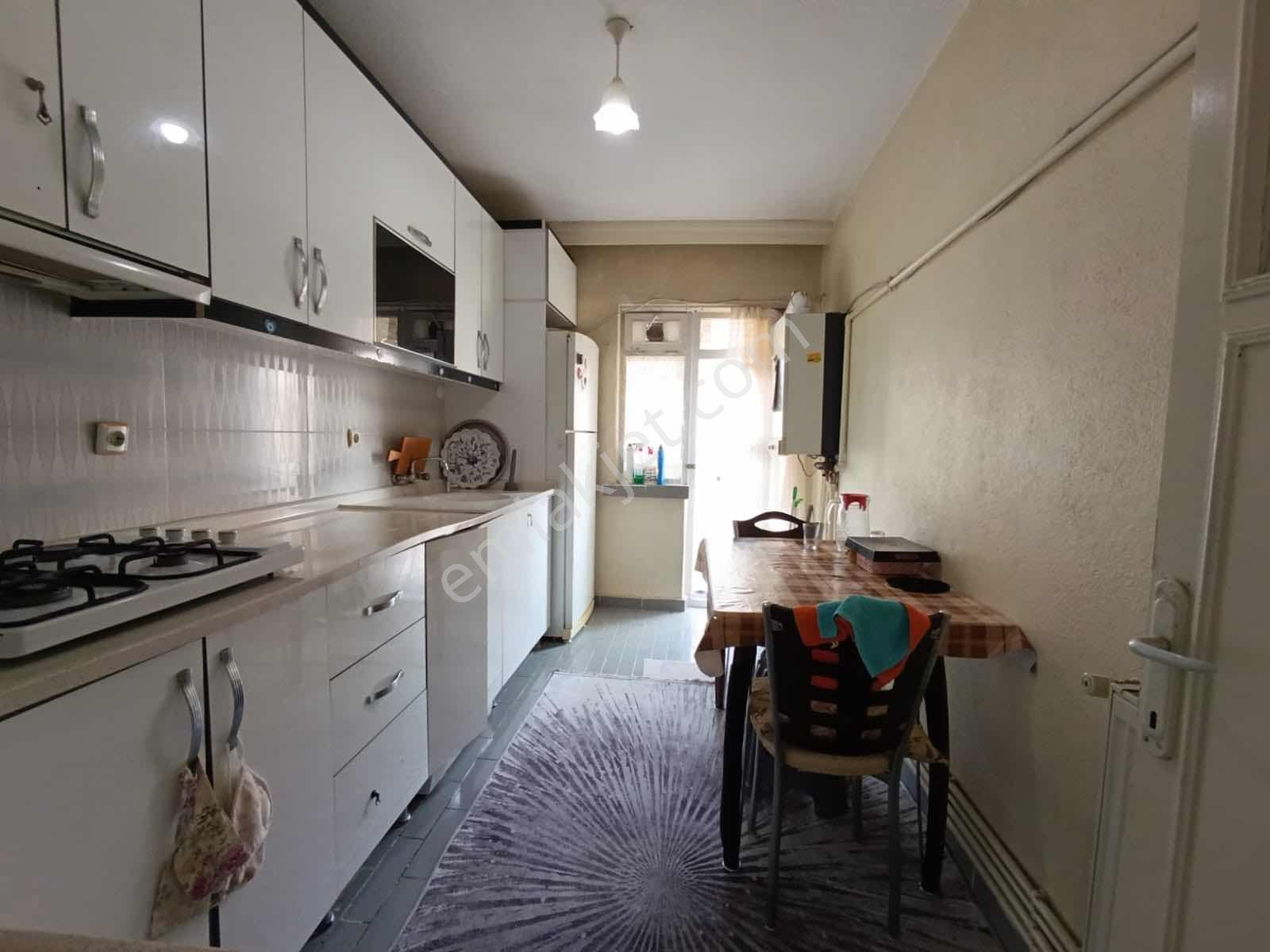 Sıla'dan Fırat Caddesi Üzerinde 3+1 Ara Kat Krediye Uygun Daire! - Görsel 19