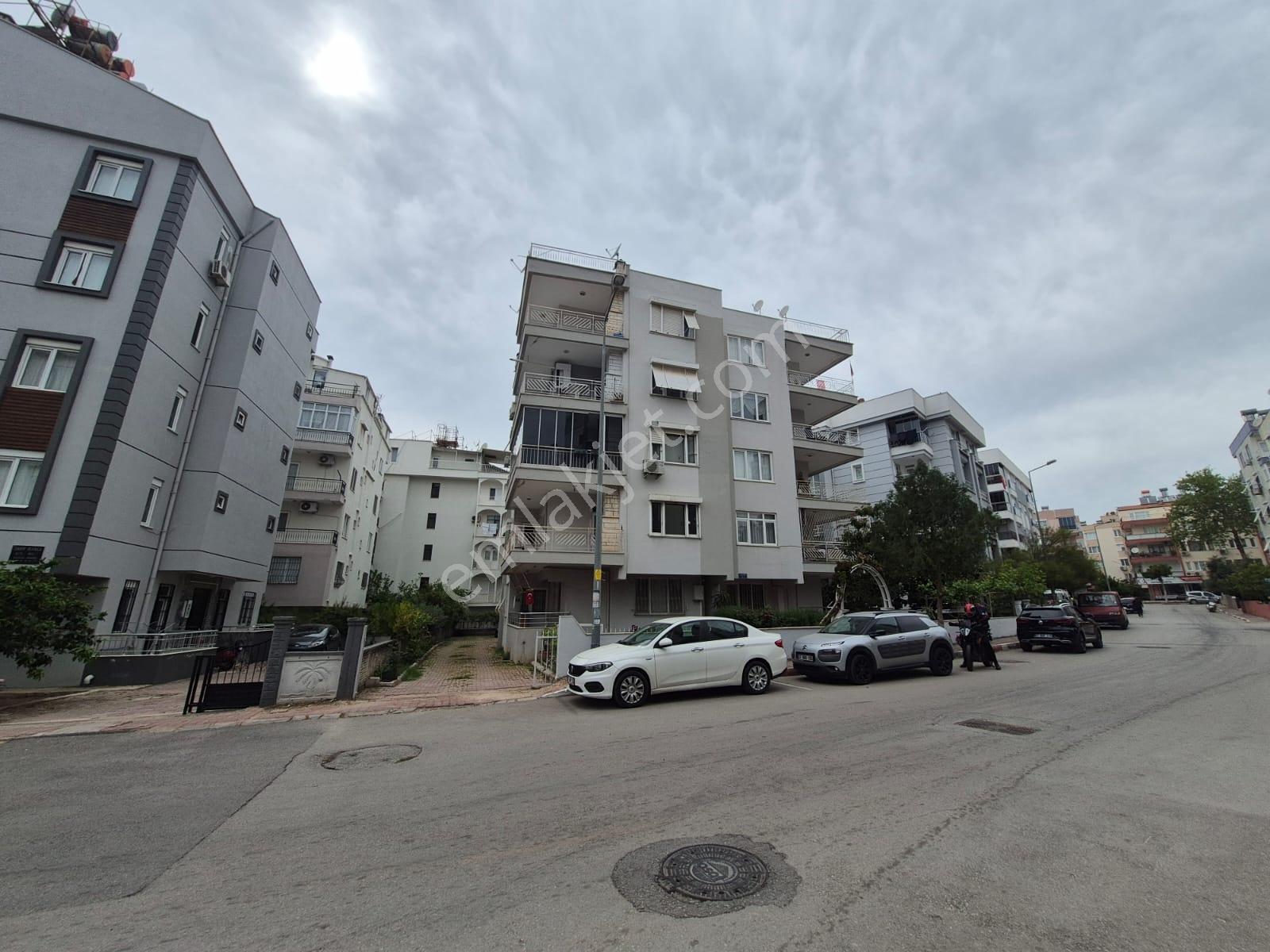 Meydankavağı Mahallesinde Eşyalı 2+1 Kiralık Daire