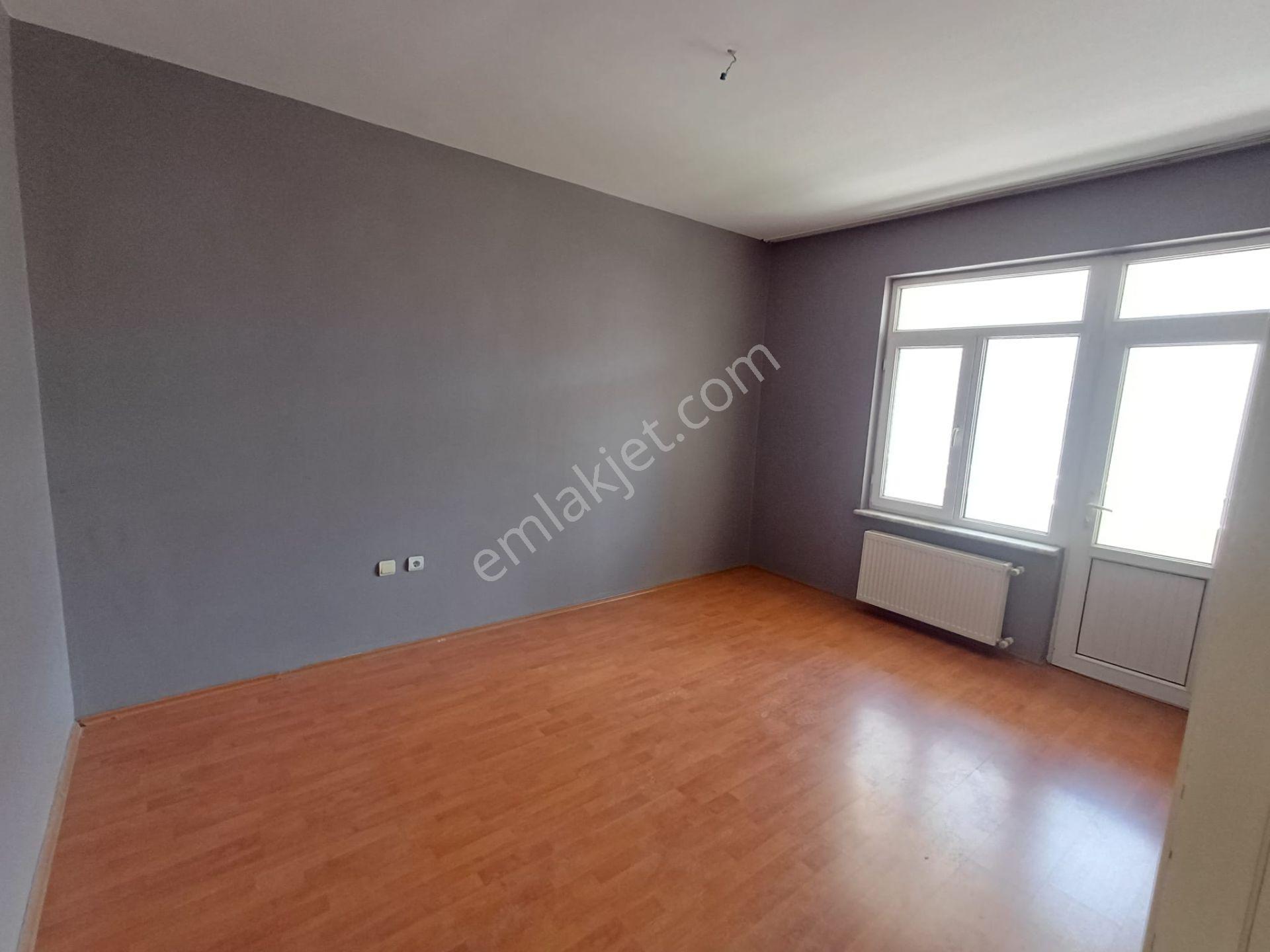 Emrah Çiftci'den Selçuklu Yazır Mah.tramvay Hattı Yanı Selvi Sit.satılık 3+1 Kombili Daire - Görsel 19