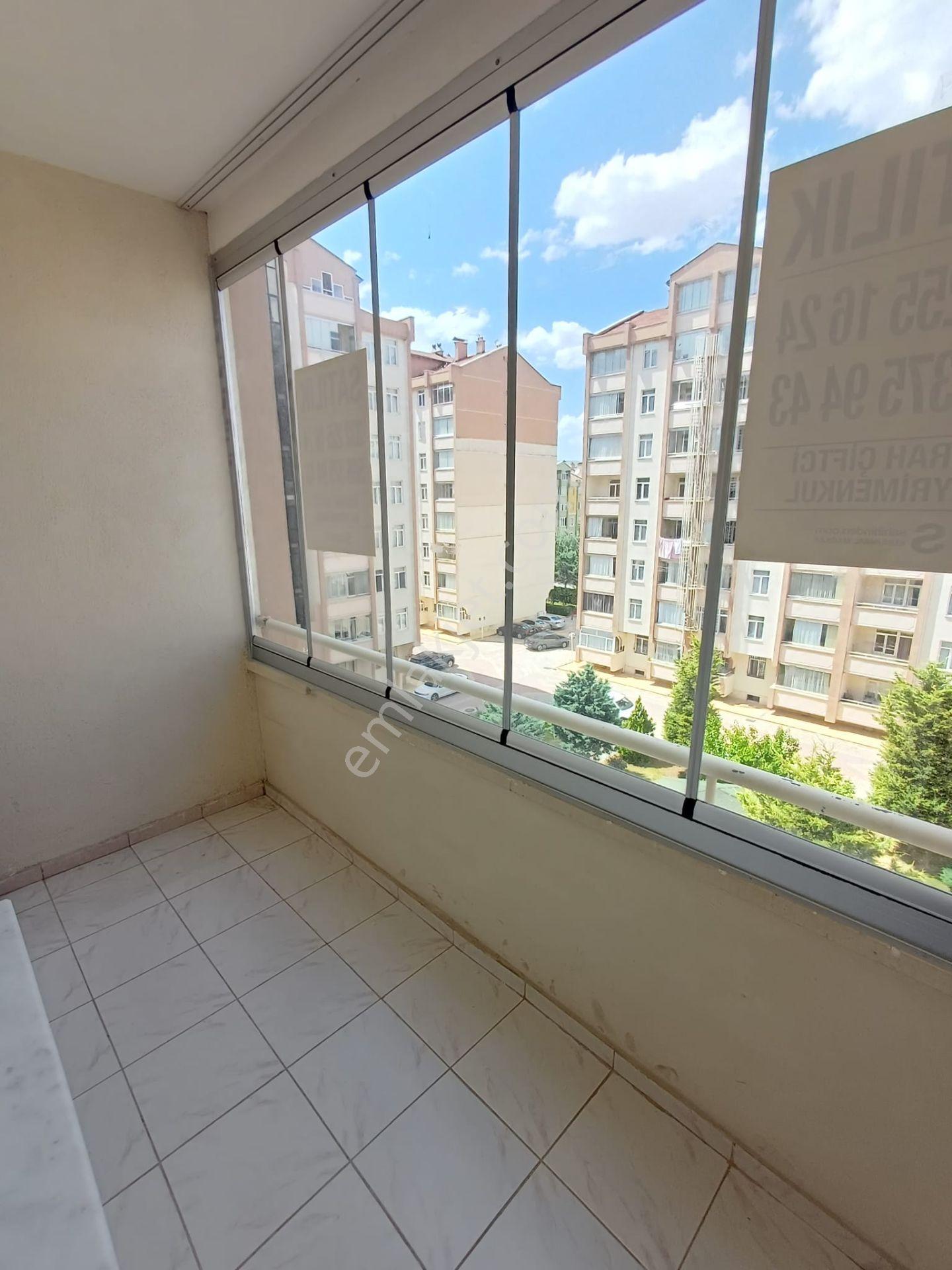 Emrah Çiftci'den Selçuklu Yazır Mah.tramvay Hattı Yanı Selvi Sit.satılık 3+1 Kombili Daire - Görsel 30