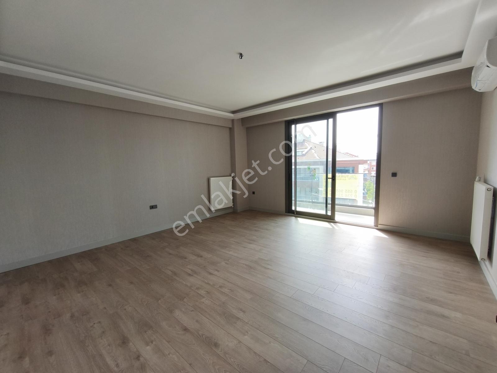 Uncubozköy'de Havuzlu & Kapalı Otoparklı 3+1 Satılık Lüks Daire - Görsel 8