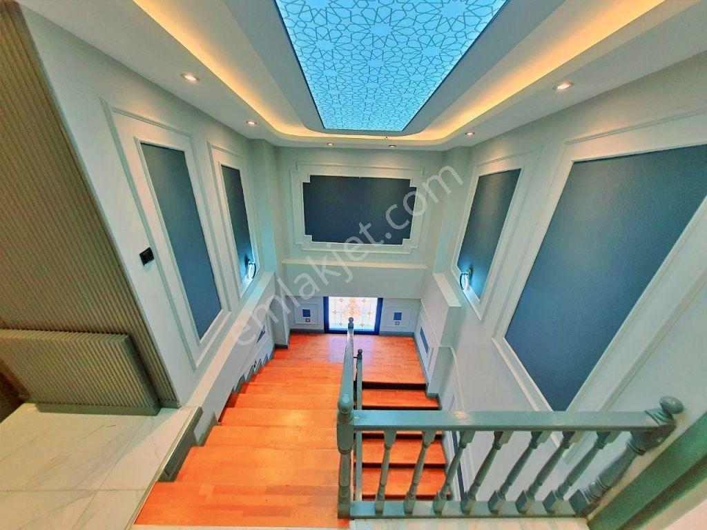 Uytundan Kadıköyde Körfez Manzaralı Devasa Müstakil 6+1villa - Görsel 16