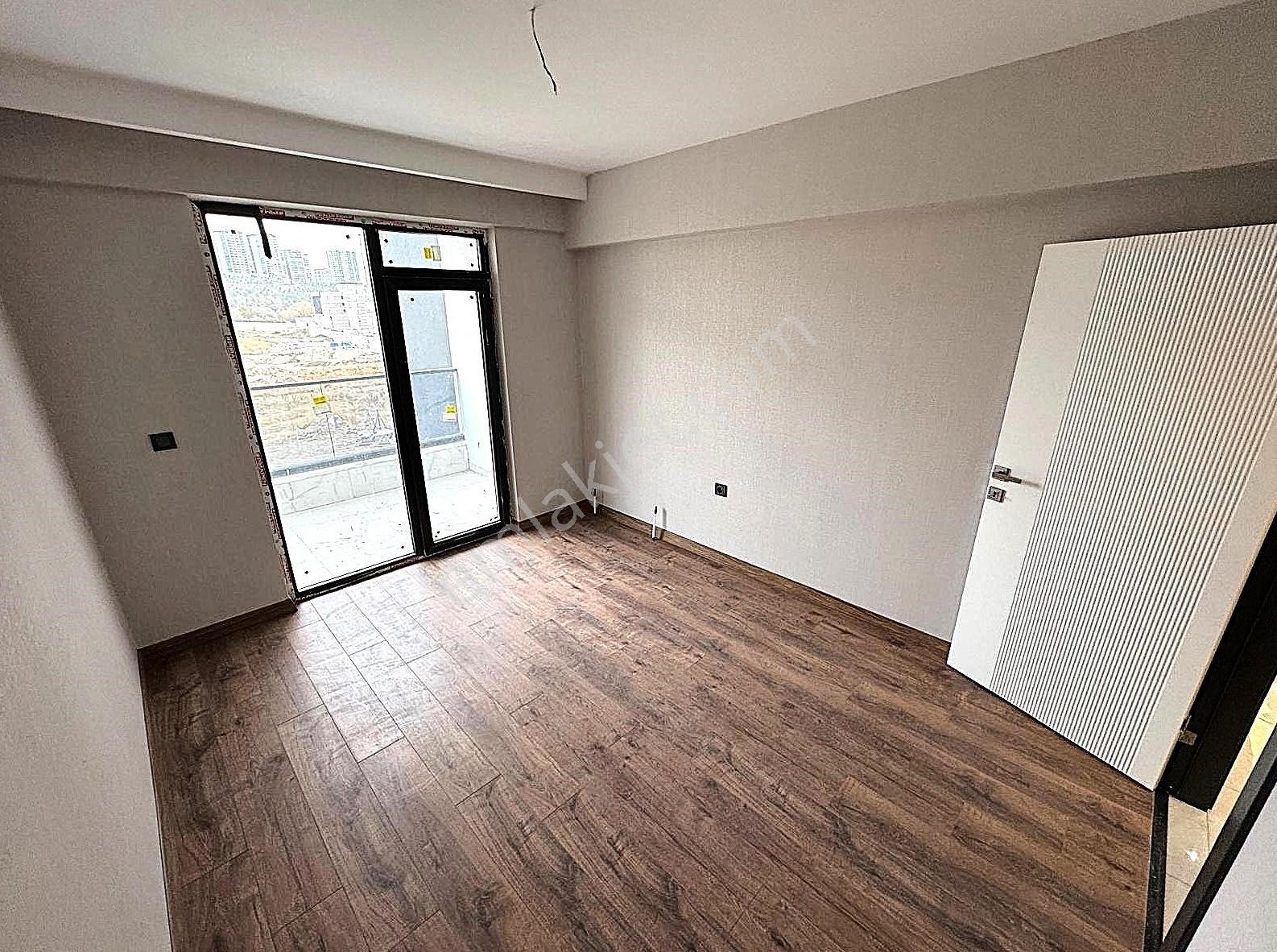 Yozgat Bulvarı Yakını 4+1 200m2 İskanlı Oturuma Hazır Acil..! - Görsel 12