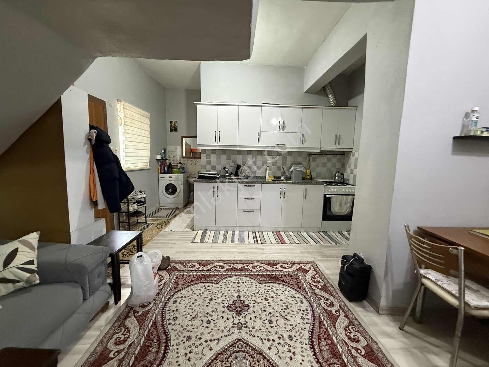Kaynarca Merkezde Kiralık 1+1 Eşyalı Daire - Görsel 7