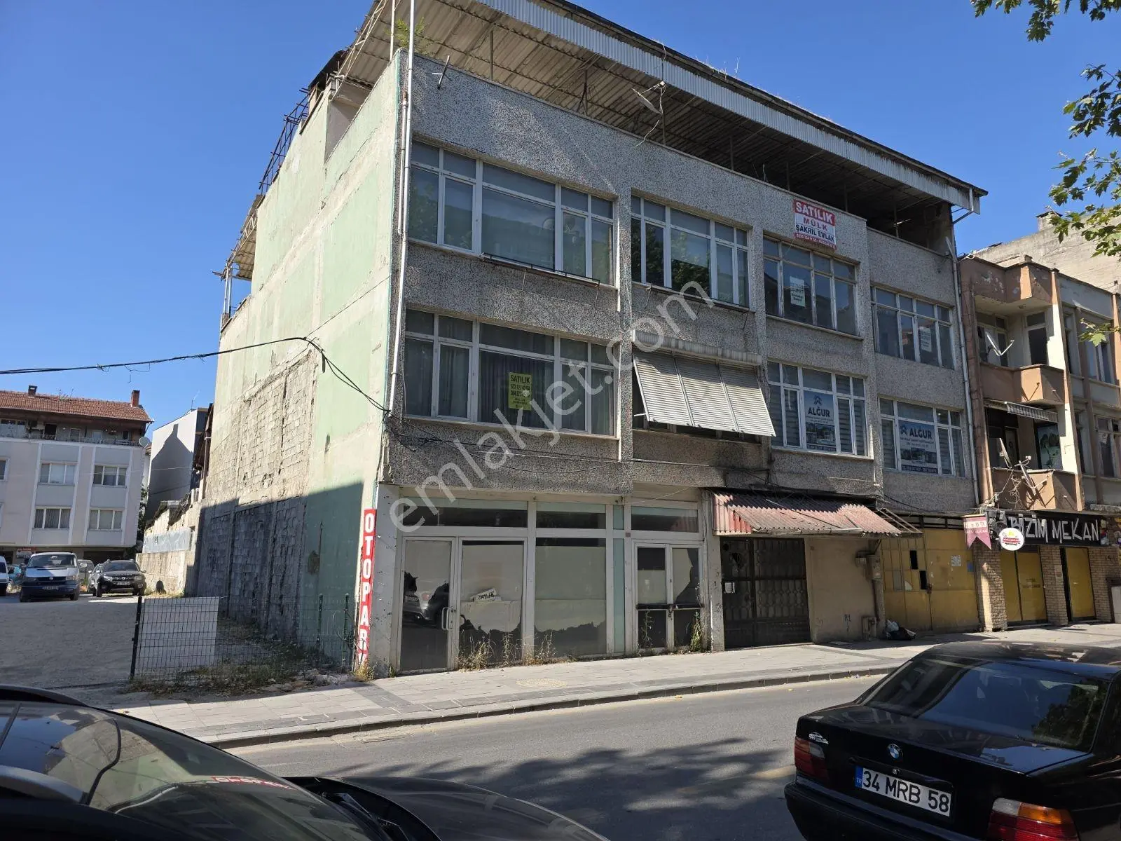 Adapazarı Merkezde Dükkan Ve Daire - Görsel 4