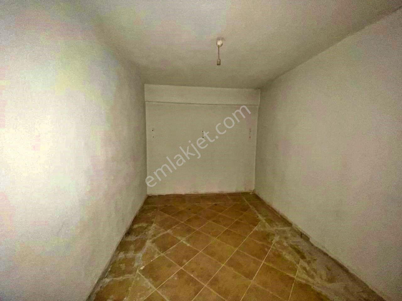 Uytundan Edremitte Daire Fiyatına 5+1 Satılık Tripleks Villa - Görsel 31