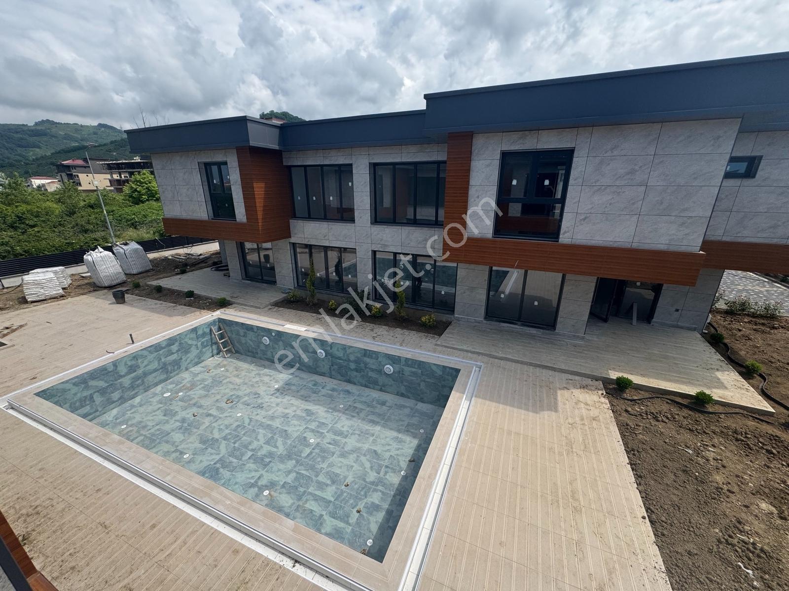Pars Prime I Anayola Ve Denize Yakın Konumda Özel Havuzlu Villa! - Görsel 2