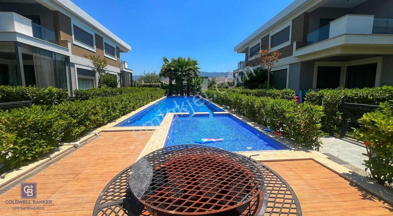 Cbc Aura Villaları Özel 4+1 Eşyalı Kiralık Villa
