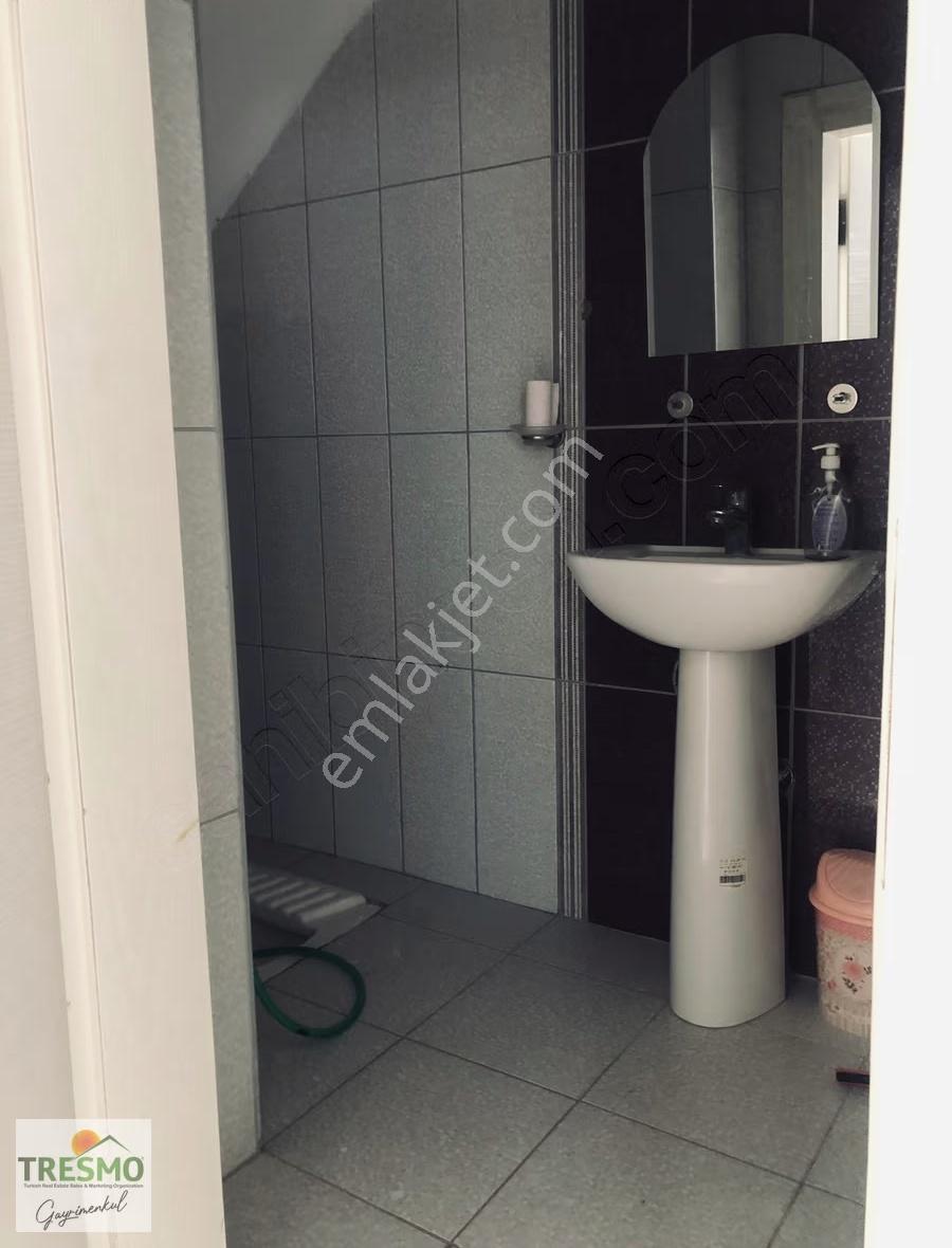 Körfez Güney Mahallesinde 3+1 Kiralık Çatı Dubleks Daire - Görsel 6