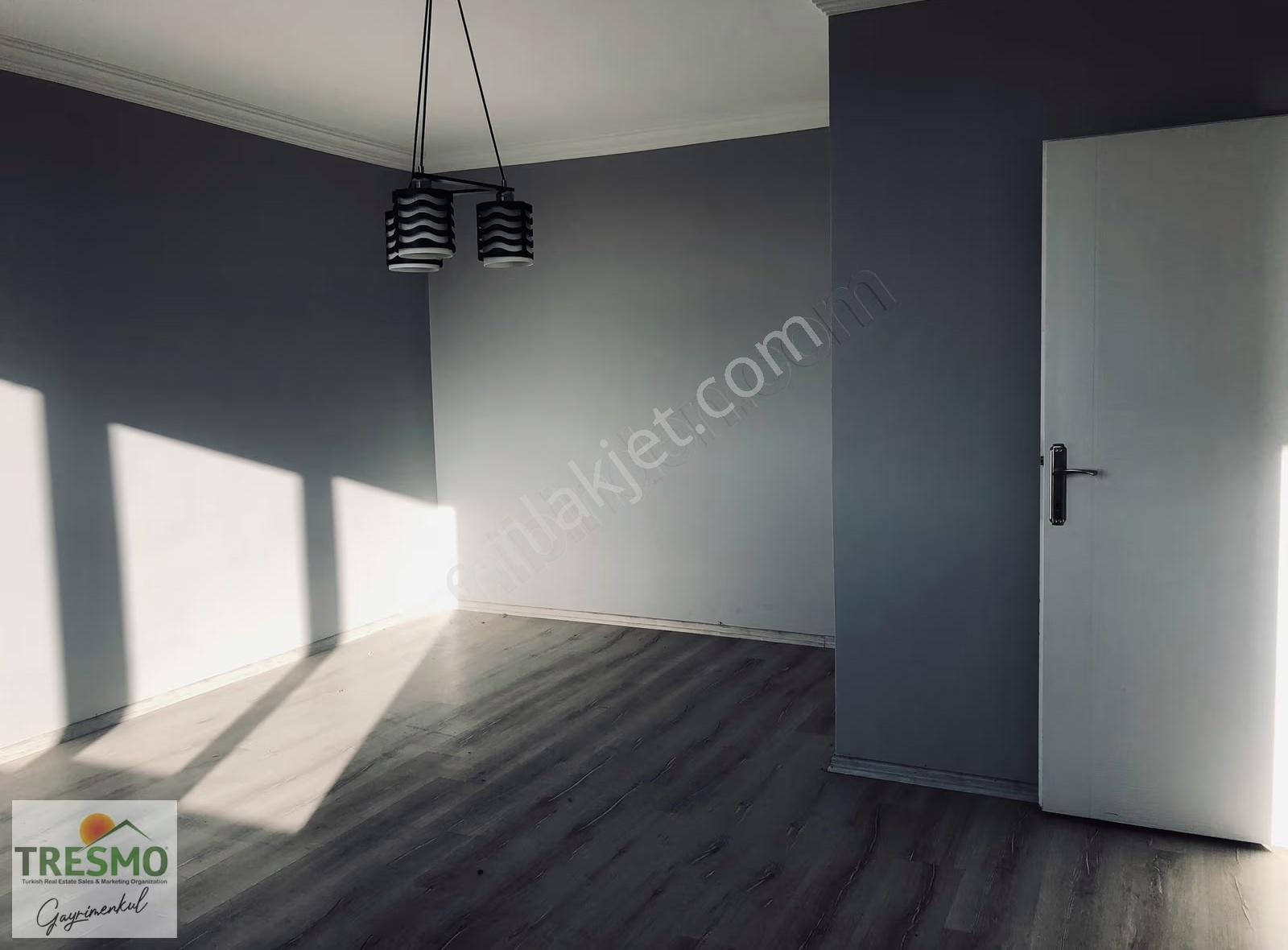 Körfez Güney Mahallesinde 3+1 Kiralık Çatı Dubleks Daire - Görsel 18