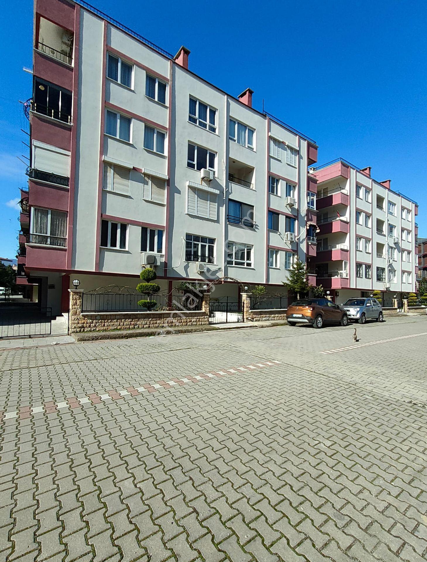 Akçay Altınkum`da 4+1 Geniş Kullanımlı Kiralık Dubleks Daire - Görsel 31