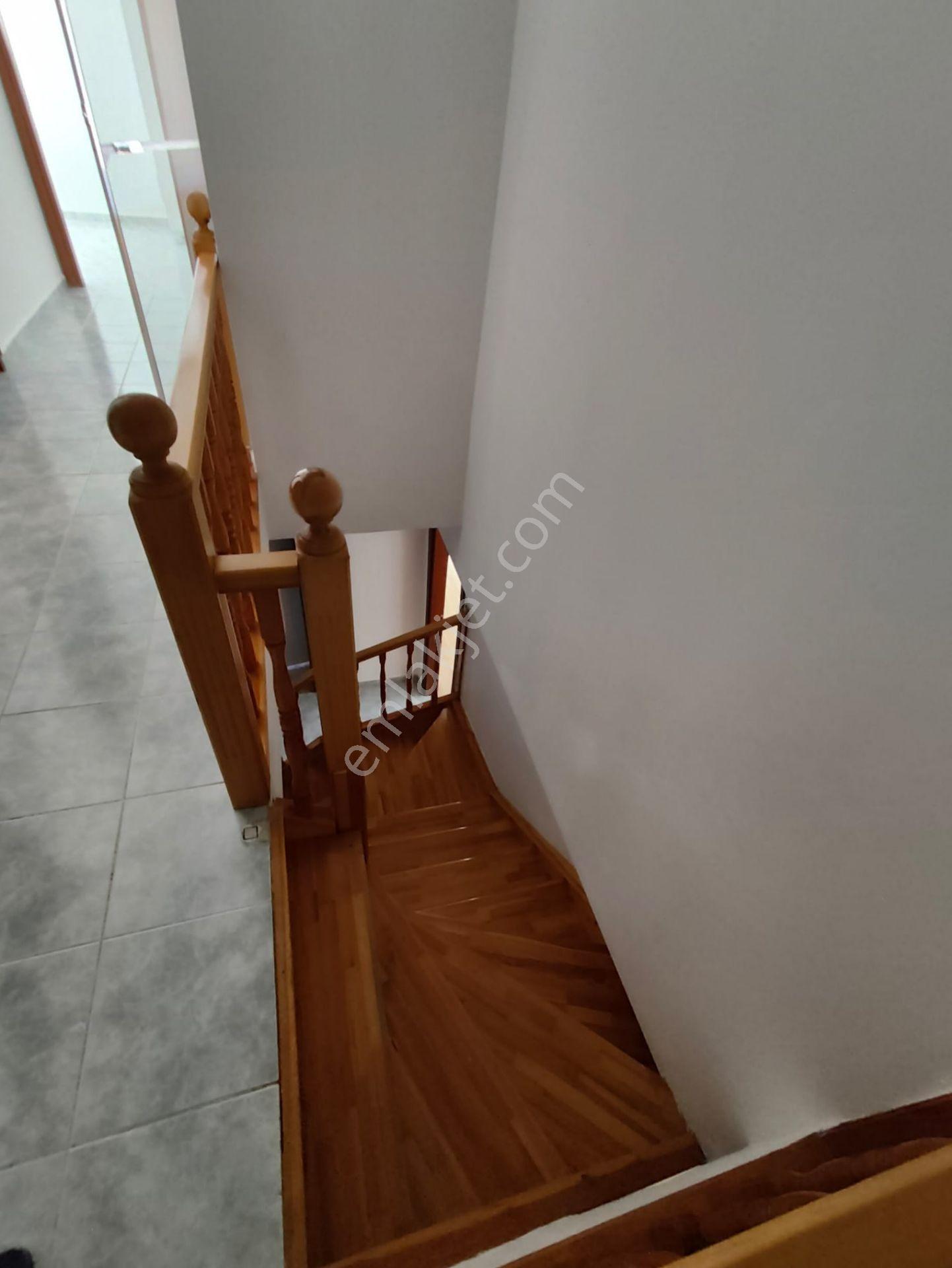 Akçay Altınkum`da 4+1 Geniş Kullanımlı Kiralık Dubleks Daire - Görsel 19