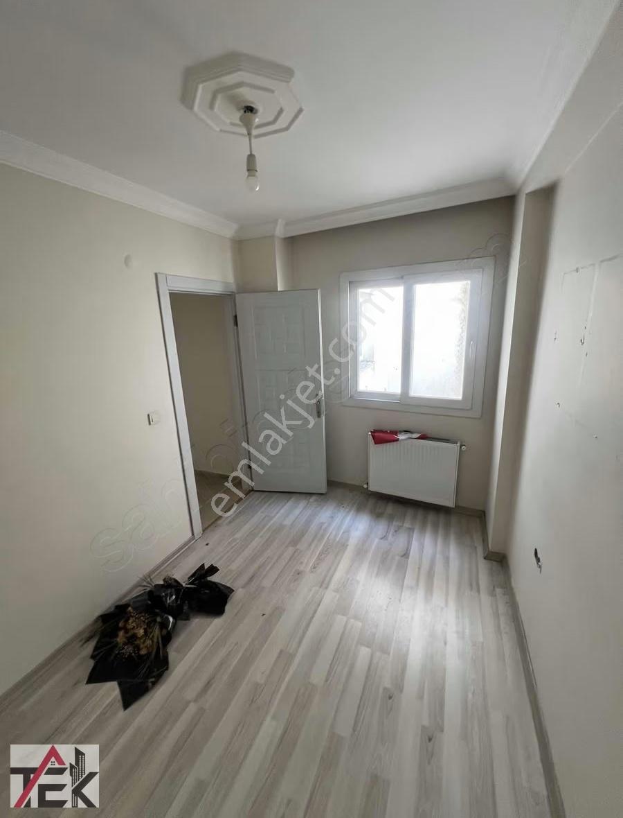 Bayraklı İzbana Yürüme Mesafesinde 2+1 Geniş Kiralık - Görsel 14