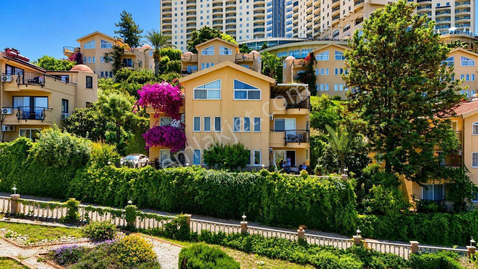 Gold City'de Deniz Kale Manzaralı Bahçeli 1+1 Daire - Görsel 31
