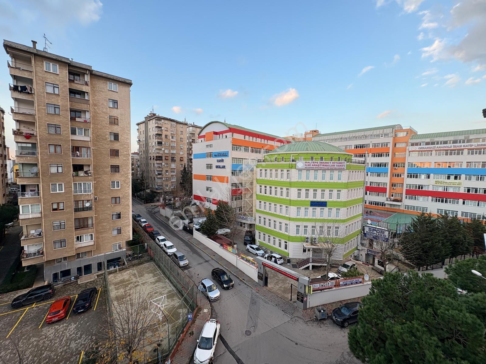 Maltepe'de Minibüs Caddesine Pararel Ön Köşe Geniş Dubleks - Görsel 26
