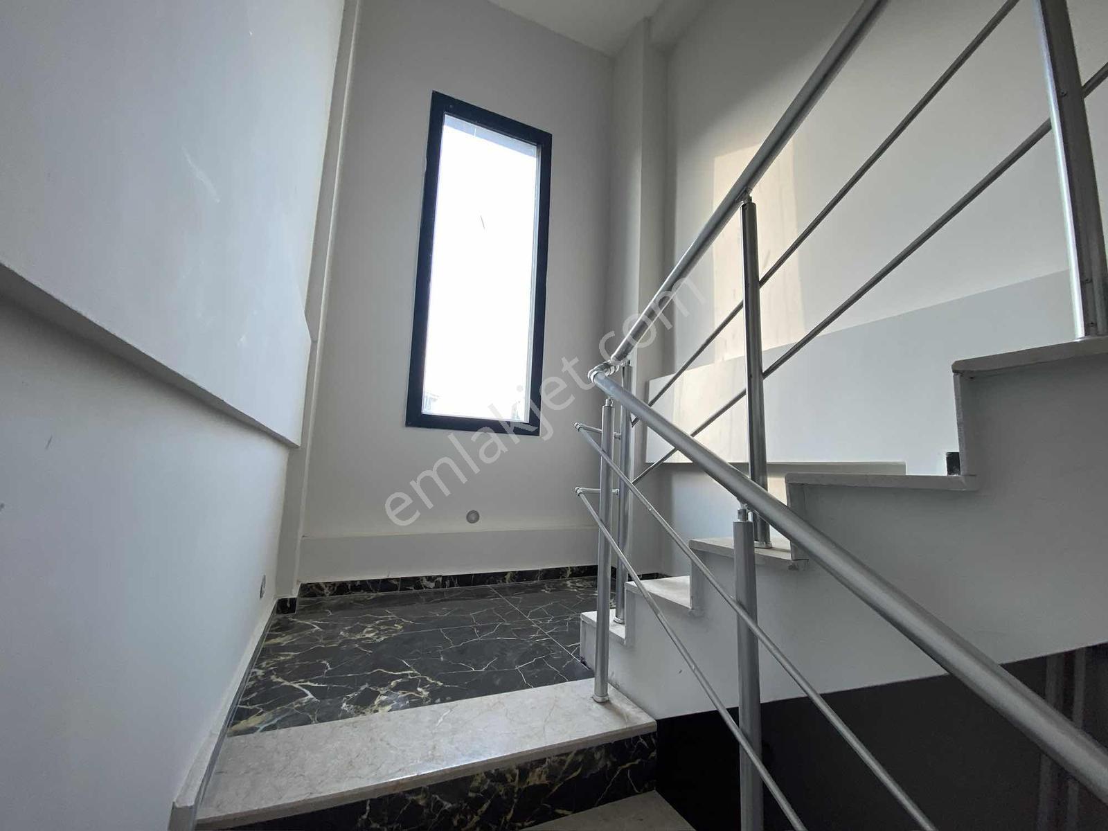 Çınarlıda 325 M² Arsa Üzerine 4+1 İkiz Lüks Müstakil Villa - Görsel 33
