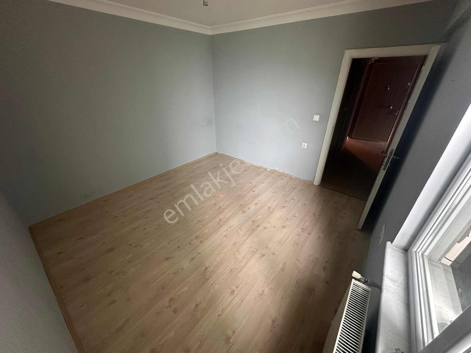 Emre Ünlü'den Otoparklı Site İçi Deniz Manz. Kiralık 2+1 - Görsel 30