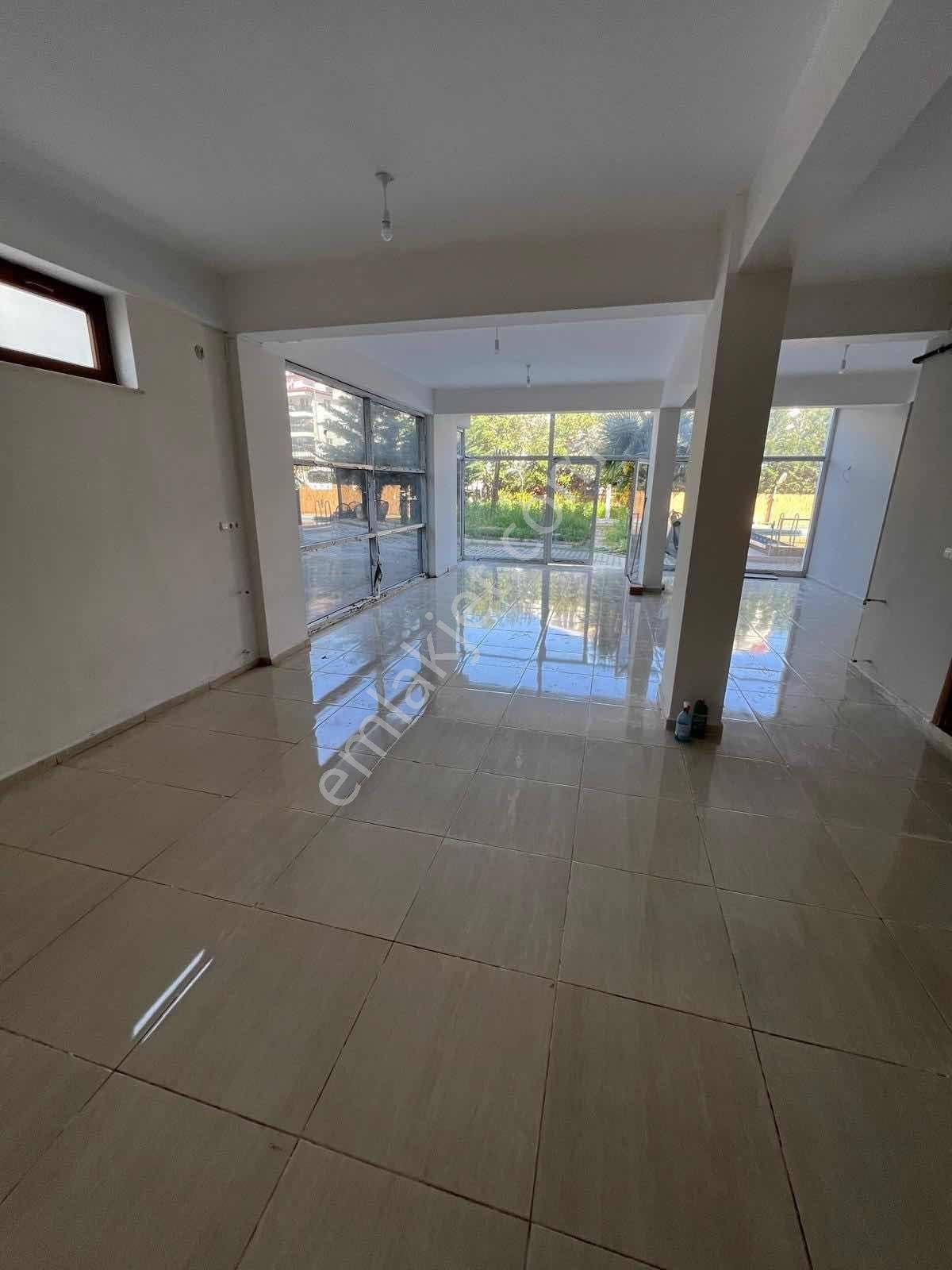 Halitpaşa Mah Merkezi Konumda Kiralık Dükkan - Görsel 32