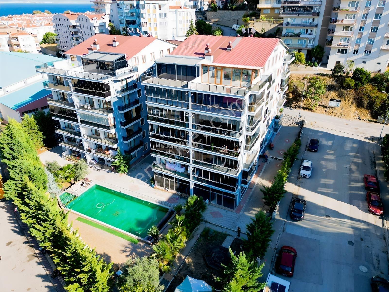 Halitpaşa Mah Merkezi Konumda Kiralık Dükkan