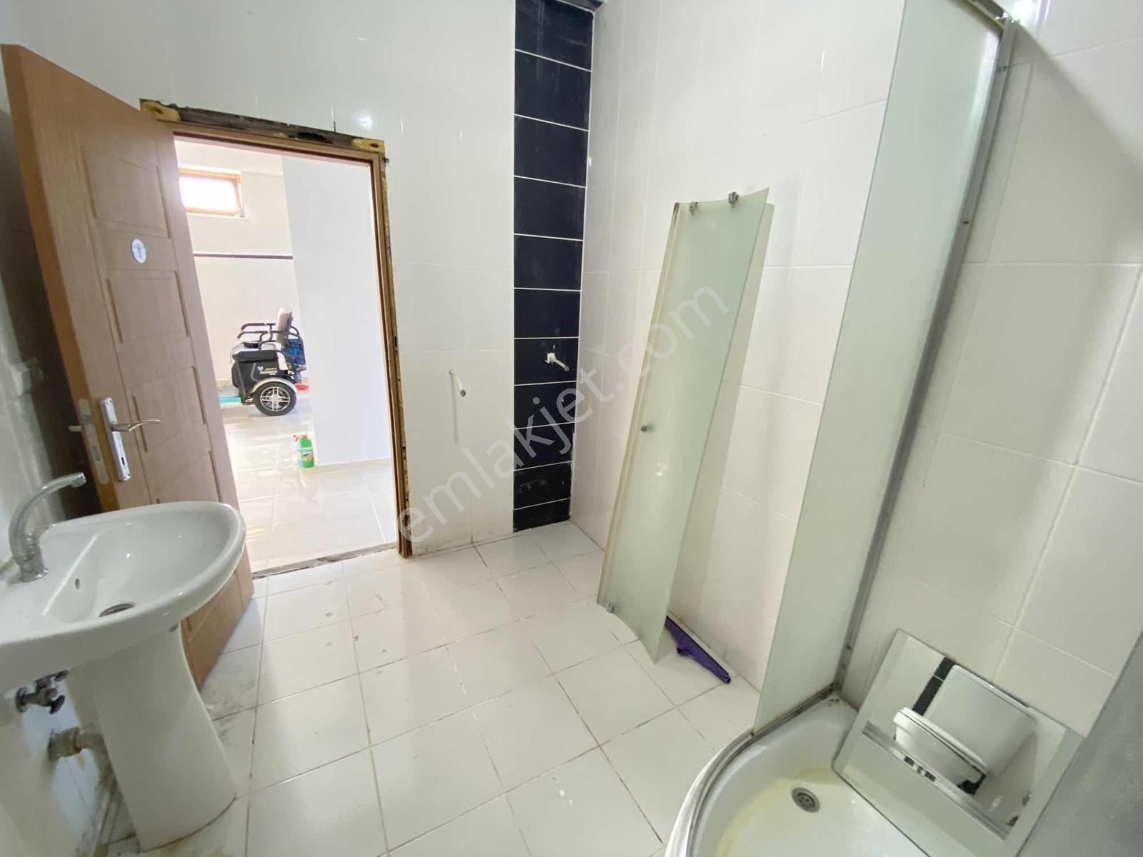 Halitpaşa Mah Merkezi Konumda Kiralık Dükkan - Görsel 17