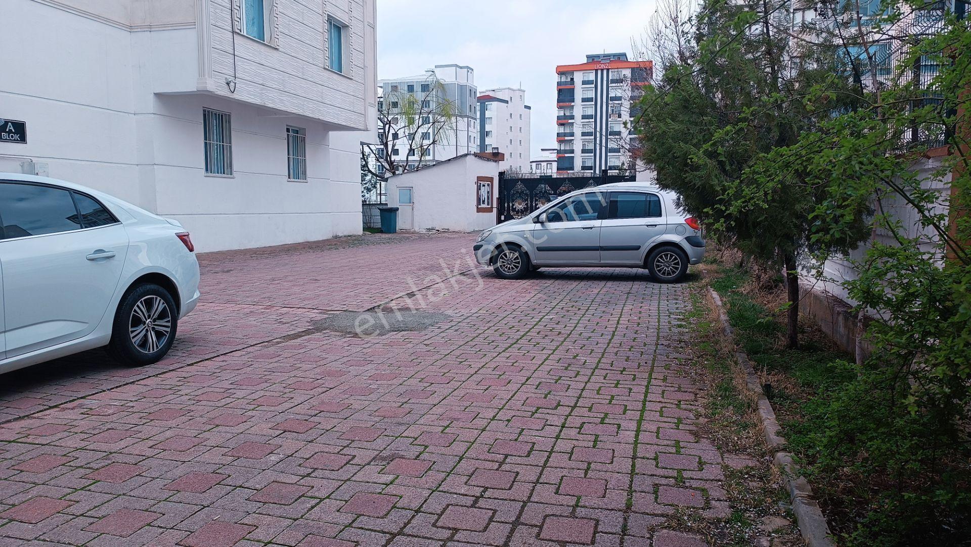 Sahibinden Yatay Mimari Siverek Caddesi - Görsel 15