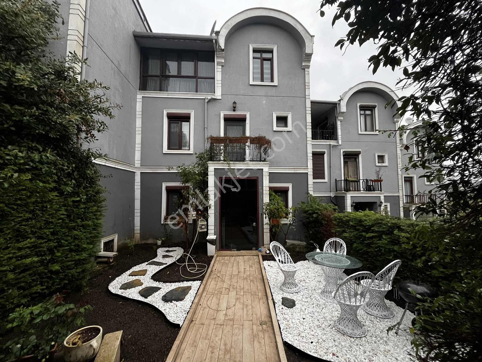 K2 Pera İstanbul Bahçeşehir'de 6+2 380m2 4 Katlı Villa - Görsel 3
