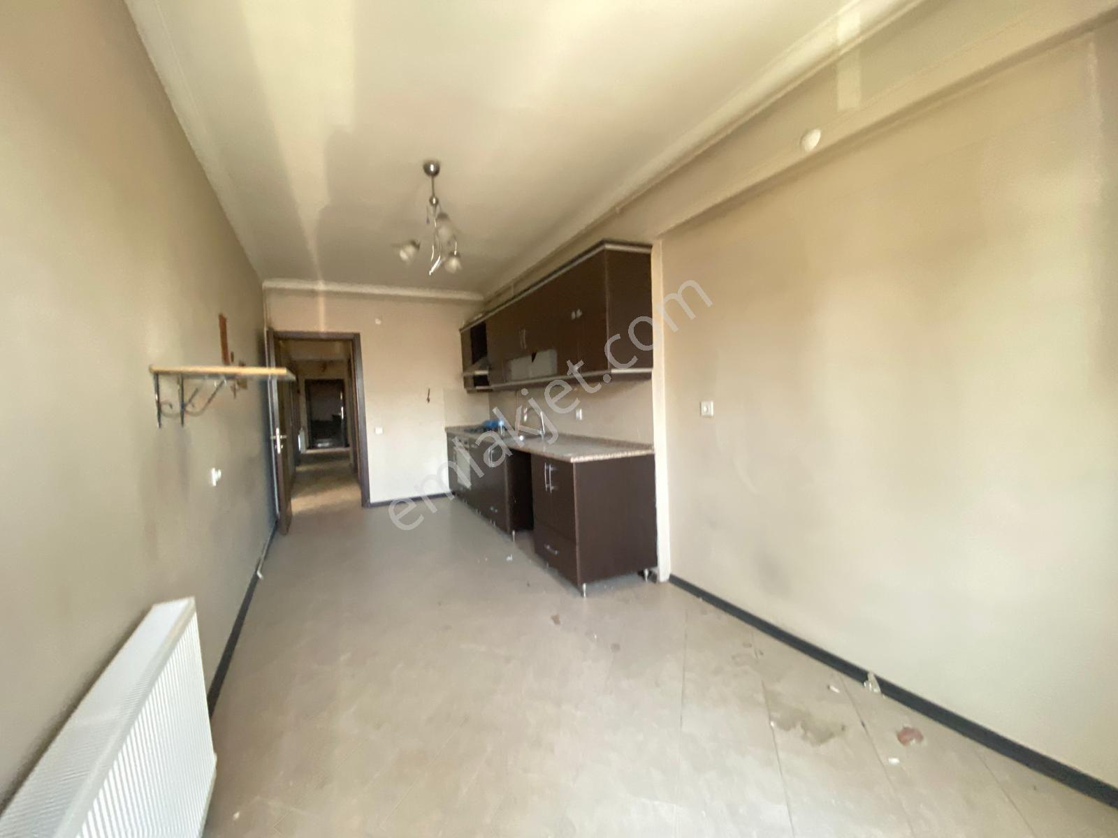 Akalın'dan Cadde Üzeri 3+1 120 M2 Yeni Binada Ara Kat Kiralık Daire - Görsel 19