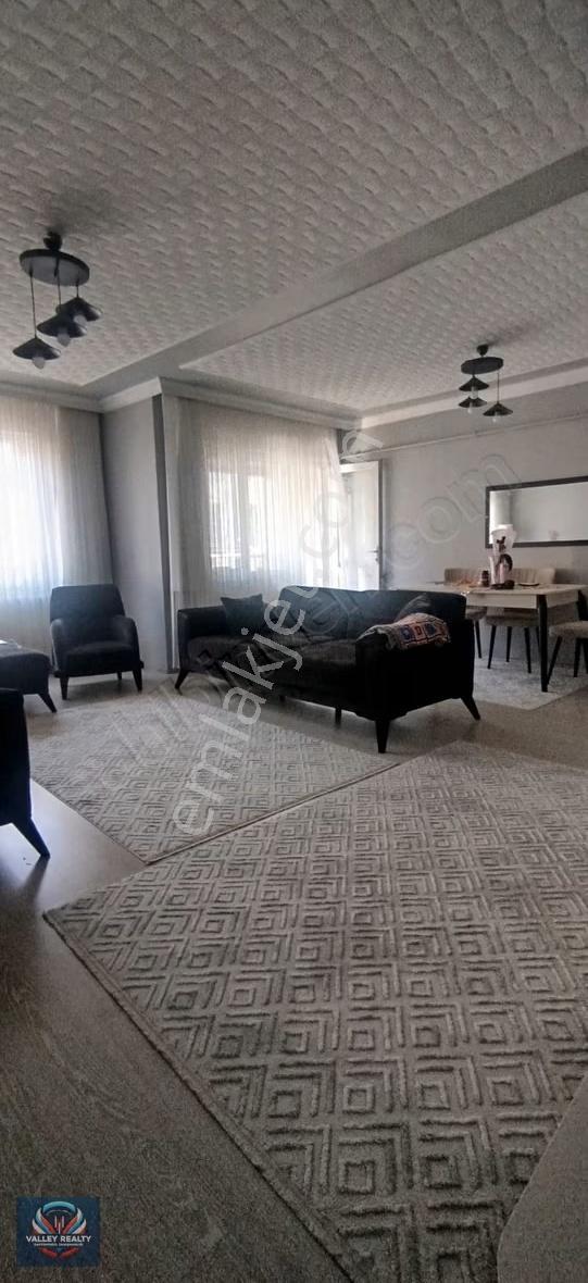 Valley'den Şeyhsinan Mah. Geniş Ve Kullanışlı 3+1 Satılık Daire!