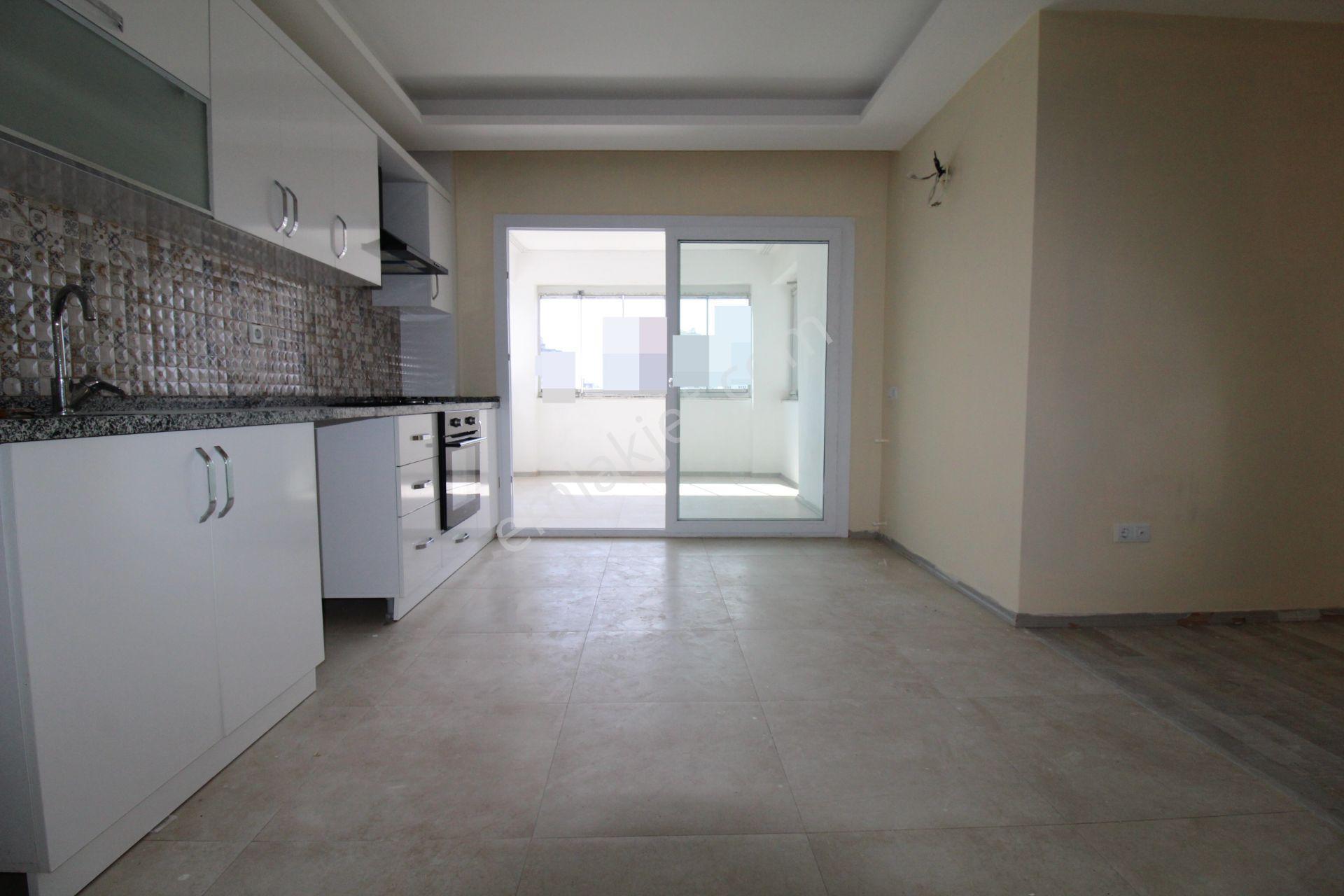 Aslan'dan Tıp Fakültesi Karşısı Geniş Oturumlu Kiralık 2,5+1 - Görsel 3