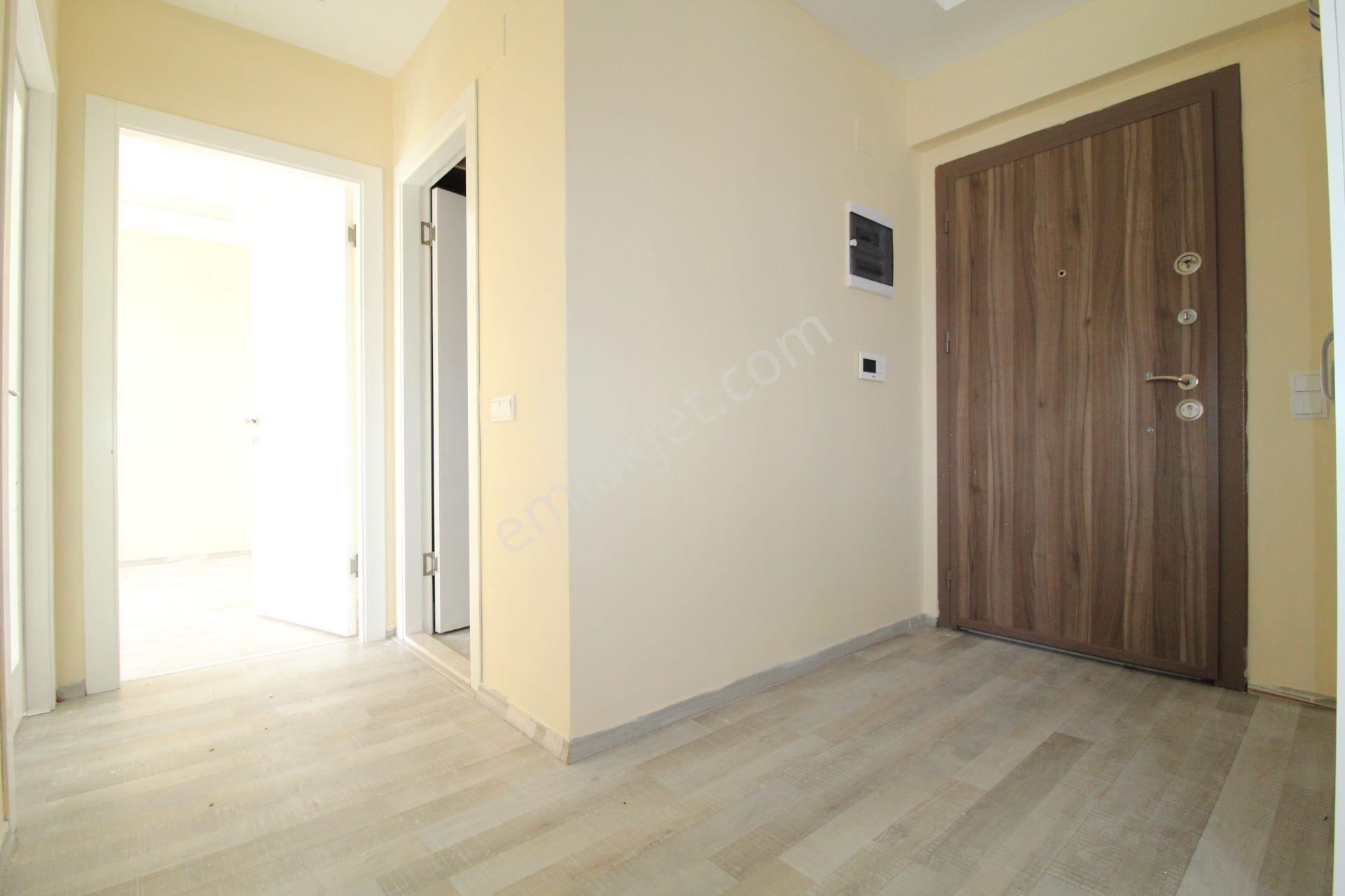 Aslan'dan Tıp Fakültesi Karşısı Geniş Oturumlu Kiralık 2,5+1 - Görsel 15