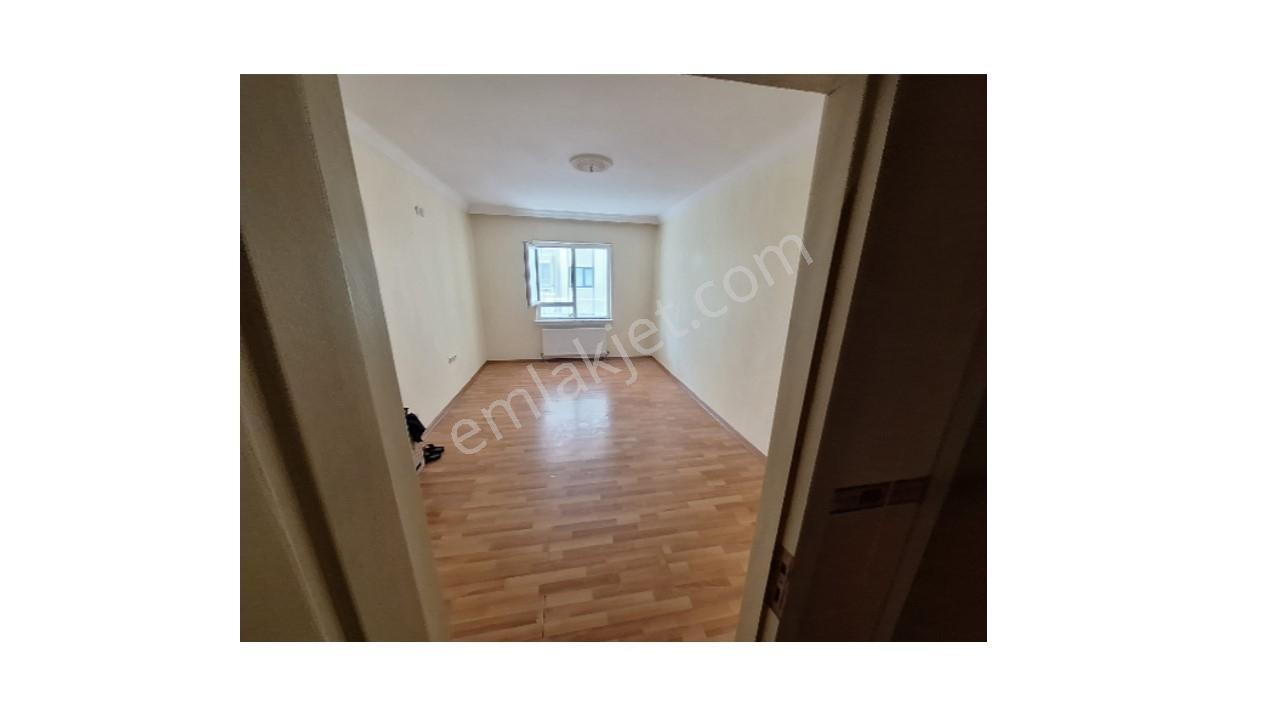Keklikte 4+1, 135 M2, Ebeveyn Banyolu Kiralık Daire - Görsel 10
