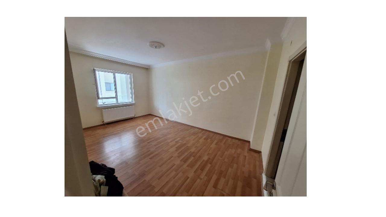 Keklikte 4+1, 135 M2, Ebeveyn Banyolu Kiralık Daire - Görsel 8