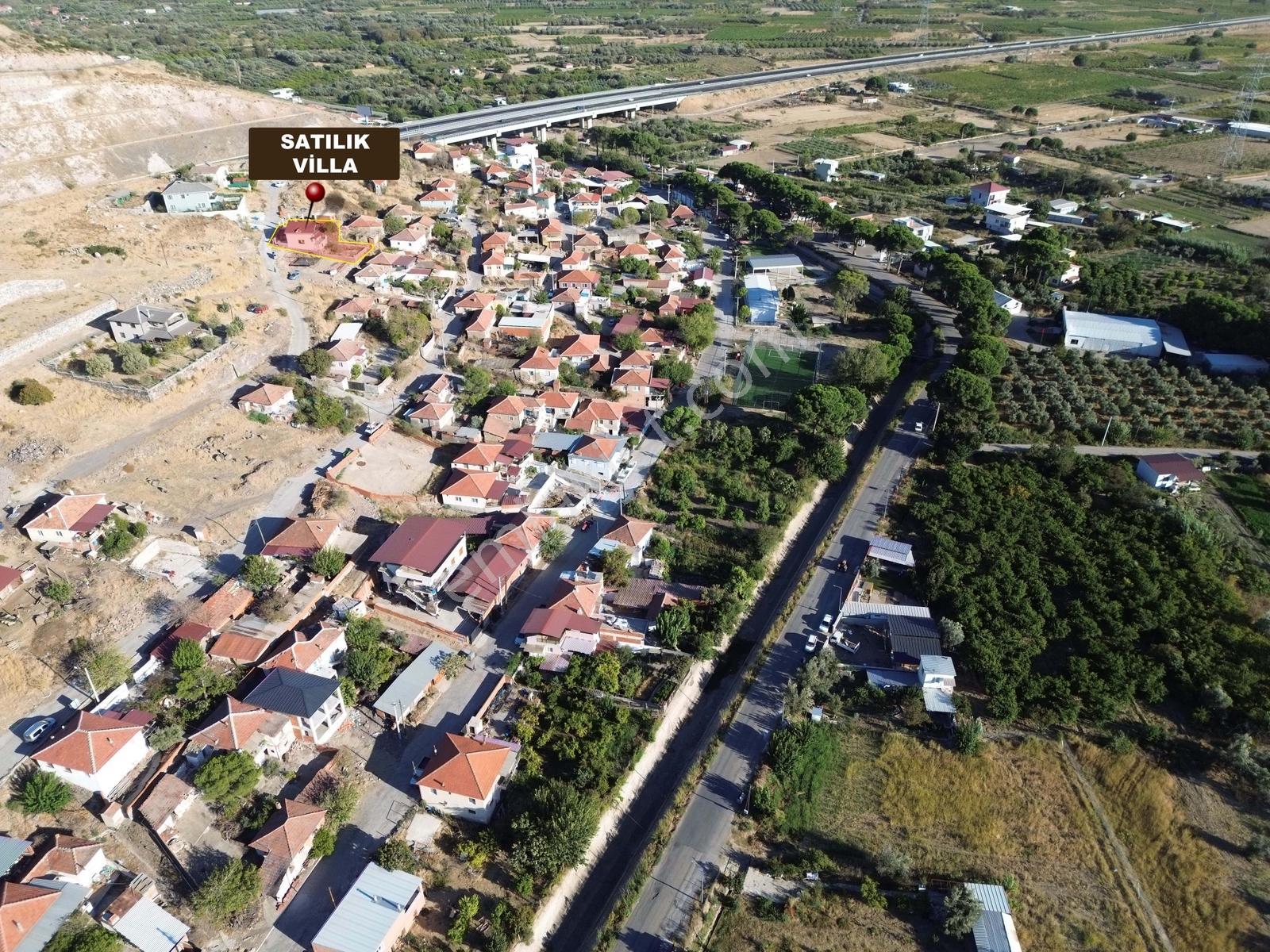 Belen'de Satılık Özel Tasarım Dublex Mustakil Ev - Görsel 15