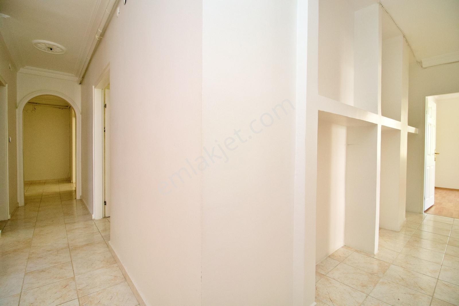 312 | Yaşamkent Merkezi Konum Mehtap Sitesi Kiralık 4+1 Daire - Görsel 24