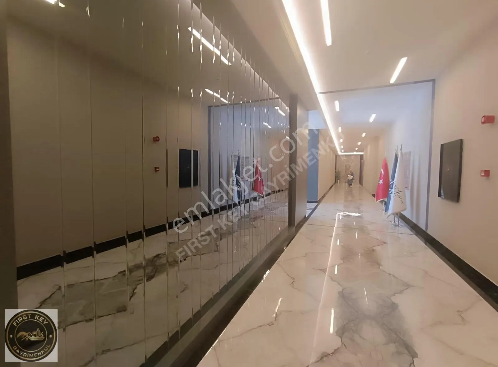 Bayraklı Avcılar Exclusive'de Lüks Kiralık 3+1 Daire - Görsel 5