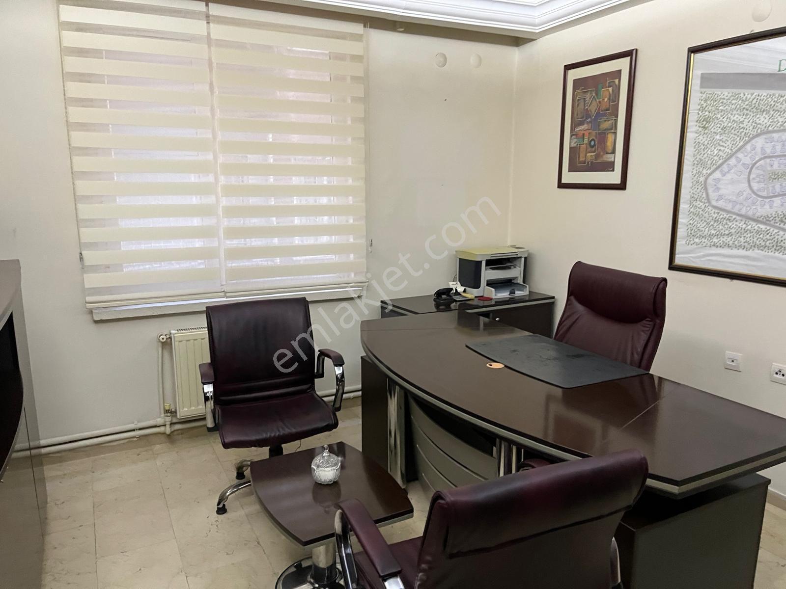 Yenişehirde Kiralık Ofis 3+1 - Görsel 17