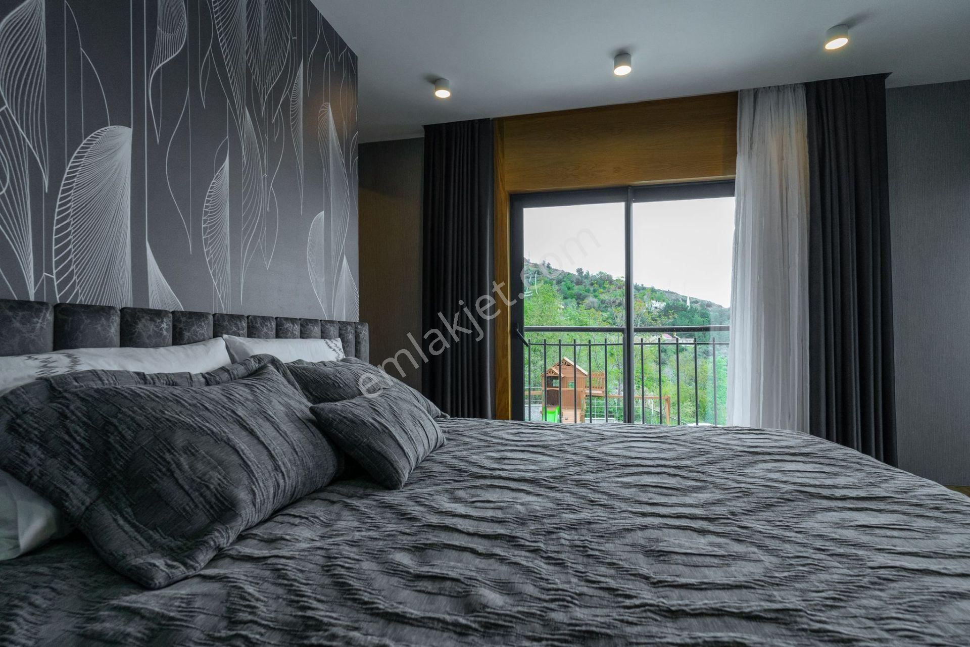 Alanya'da Deniz Ve Şehir Manzaralı Villa / Villa With Sea And City Views İn Alanya - Görsel 10
