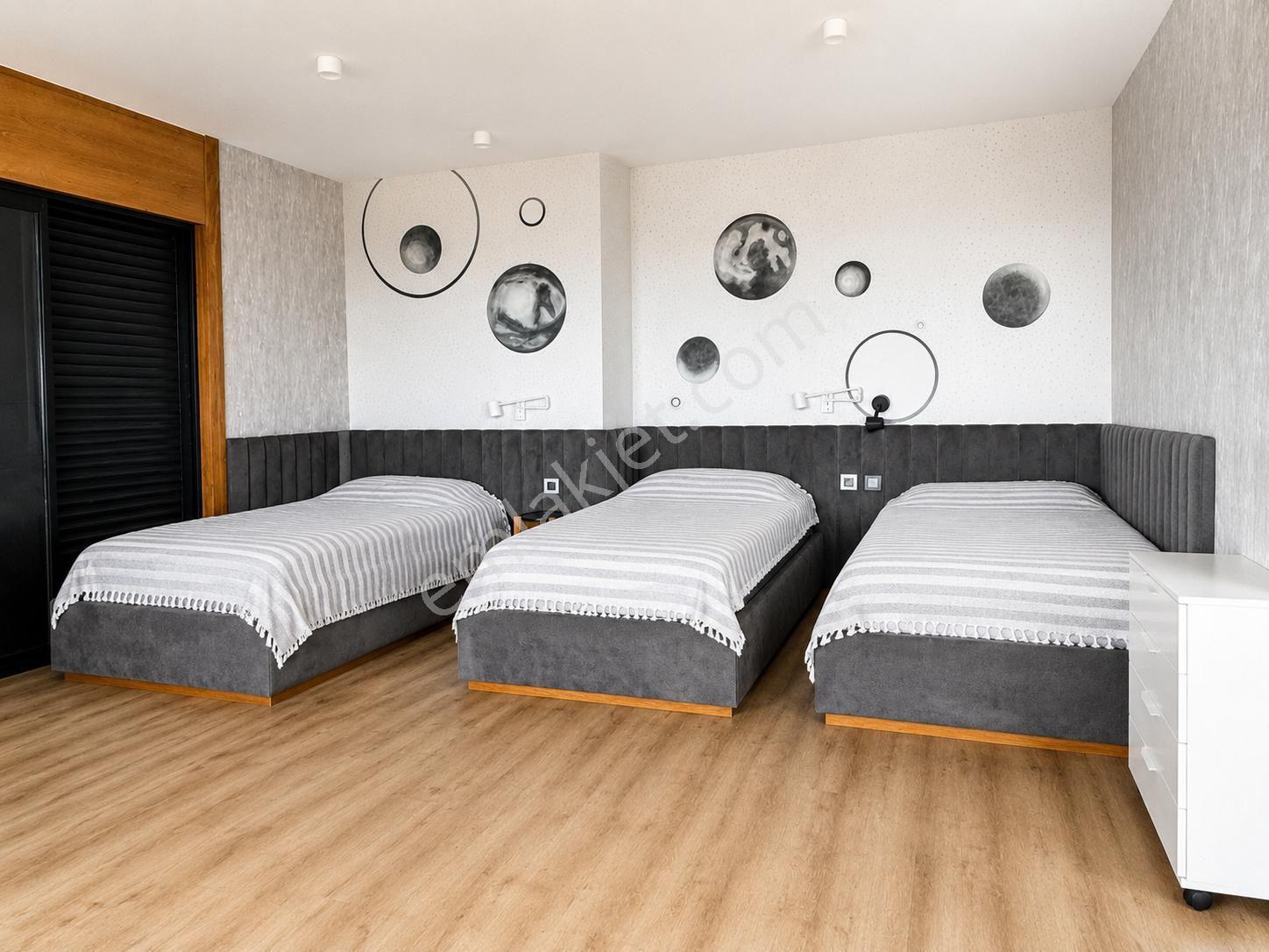 Alanya'da Deniz Ve Şehir Manzaralı Villa / Villa With Sea And City Views İn Alanya - Görsel 15