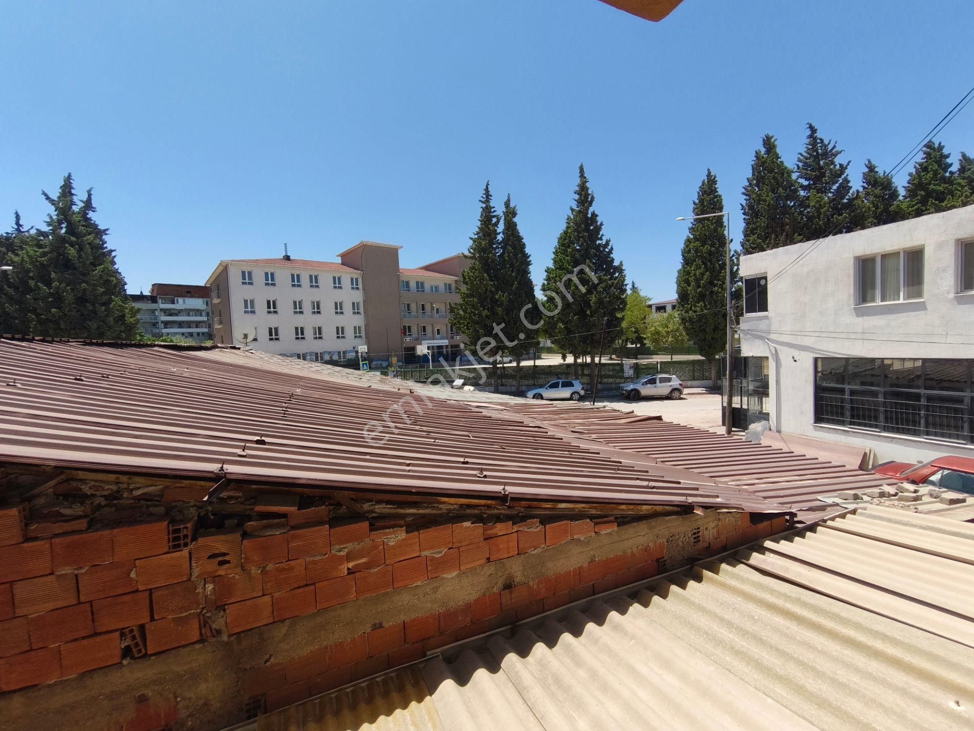 Sarnıç Merkezi Konumda Eşyalı Klimalı Kombili Kiralık 2+1 Daire - Görsel 22