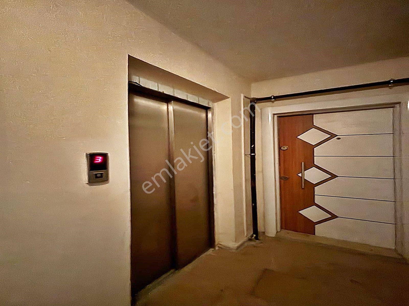 Cadde34'den Merkezi Konumda Eminevim & Fuzuleve Uygun Full Dekorlu 2+1 Yüksek Giriş Satılık Daire - Görsel 22