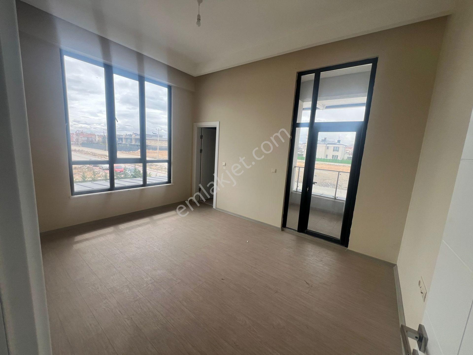 Konya Stadyum Yanında 45 Bin Tl 3+1 Kiracılı Ofis Büro Daire - Görsel 7