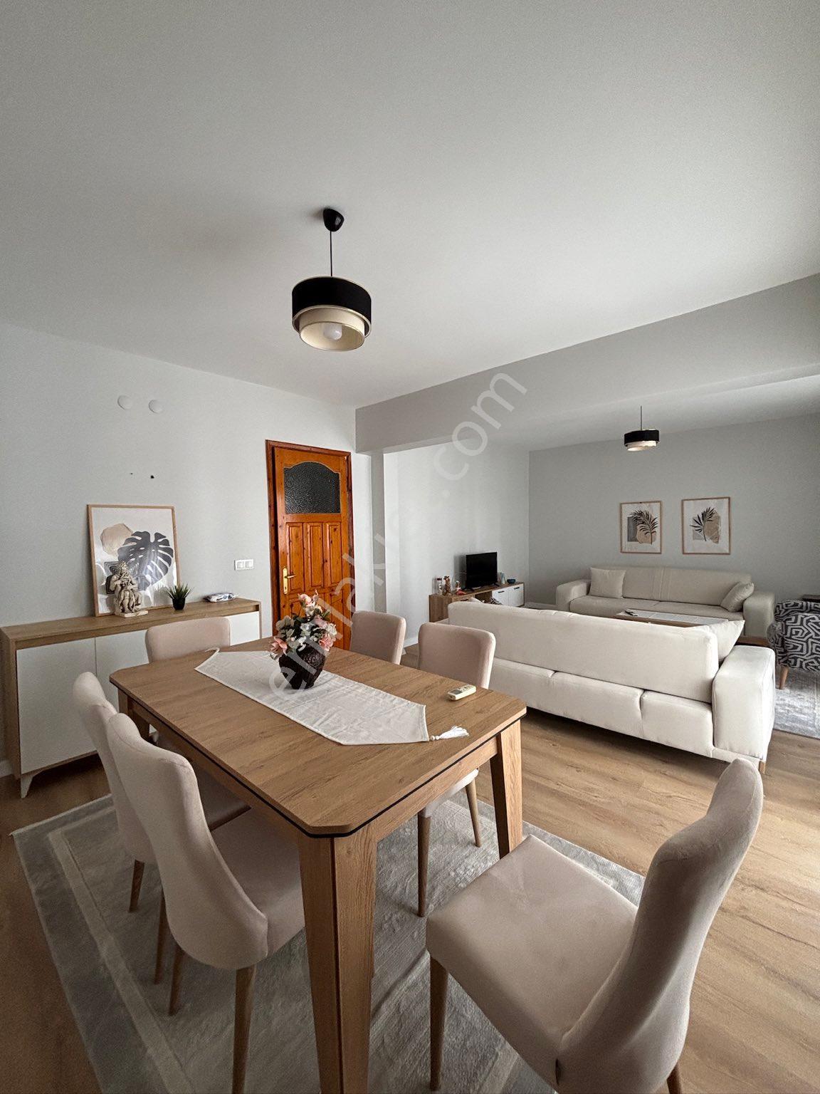 Altın Emlak 3+1 Eşyalı Kiralık Merkez - Görsel 16